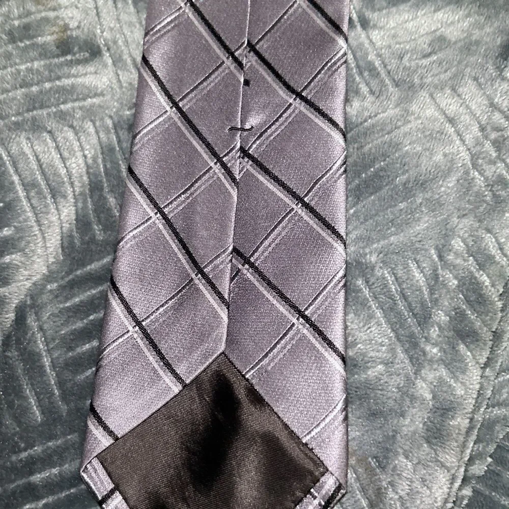 Claiborne Gray Silver Geometric Silk Tie